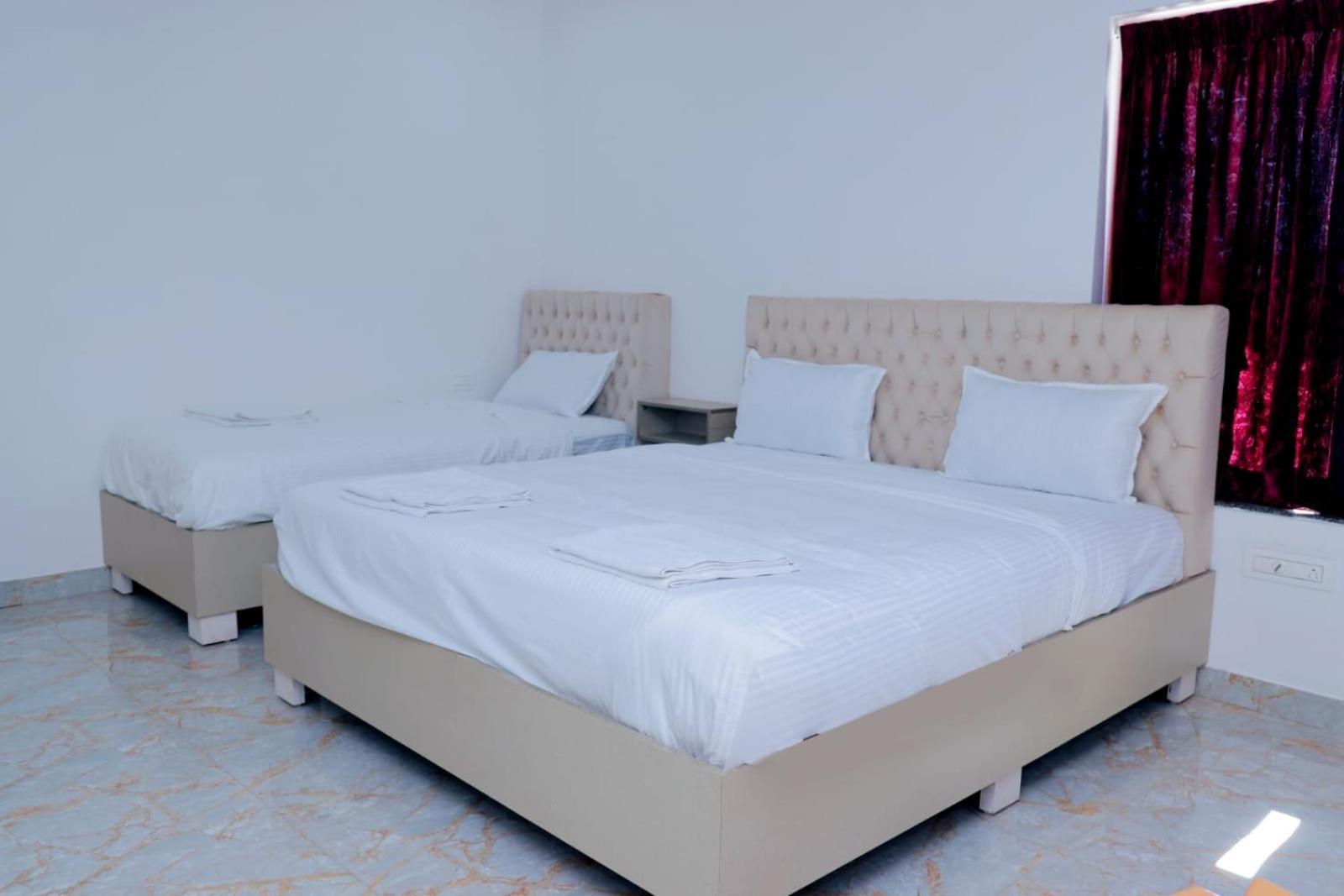 Grand Sangeetham Inn Tiruchchendūr Exterior foto