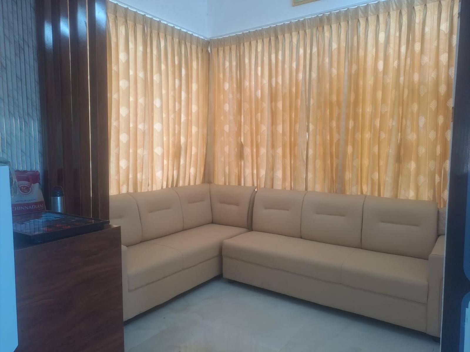 Grand Sangeetham Inn Tiruchchendūr Exterior foto